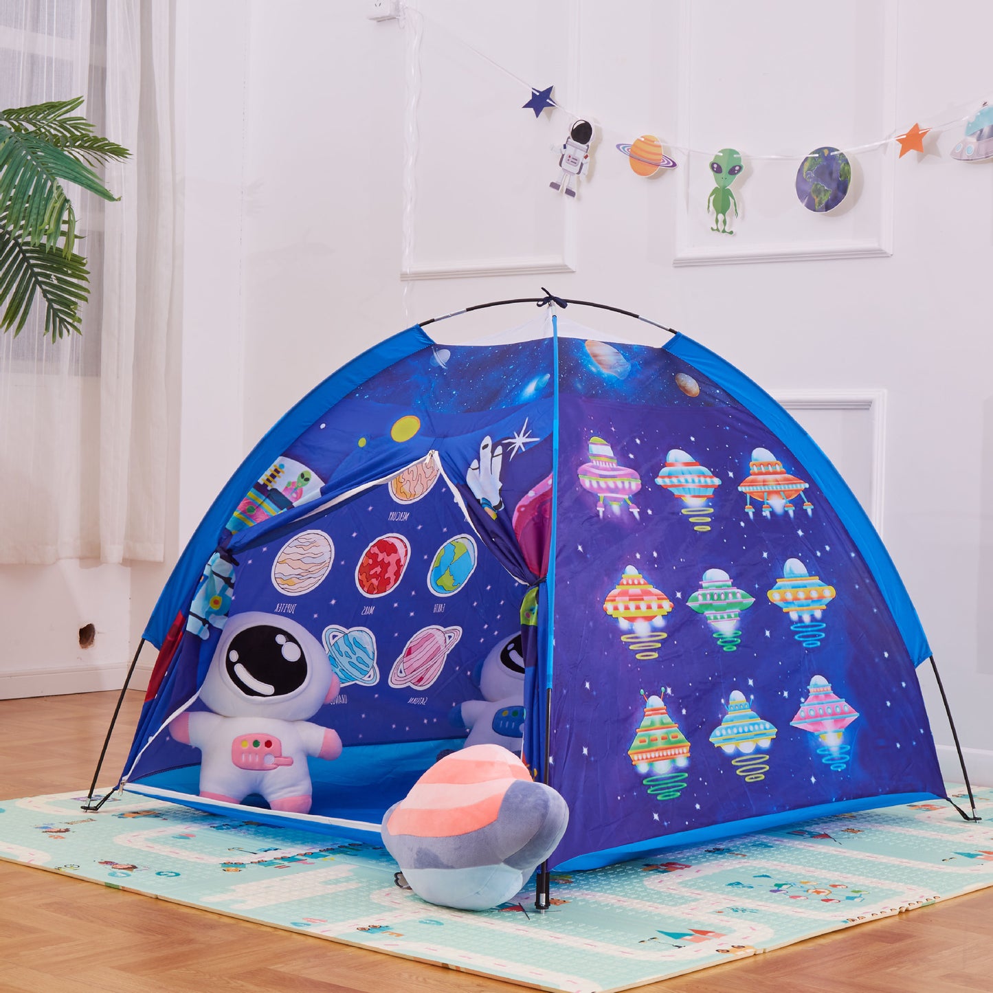 Hot Selling Outdoor Game Tent Space Astronaut